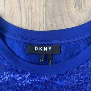 DKNY blue sequin tee shirt.  Size M